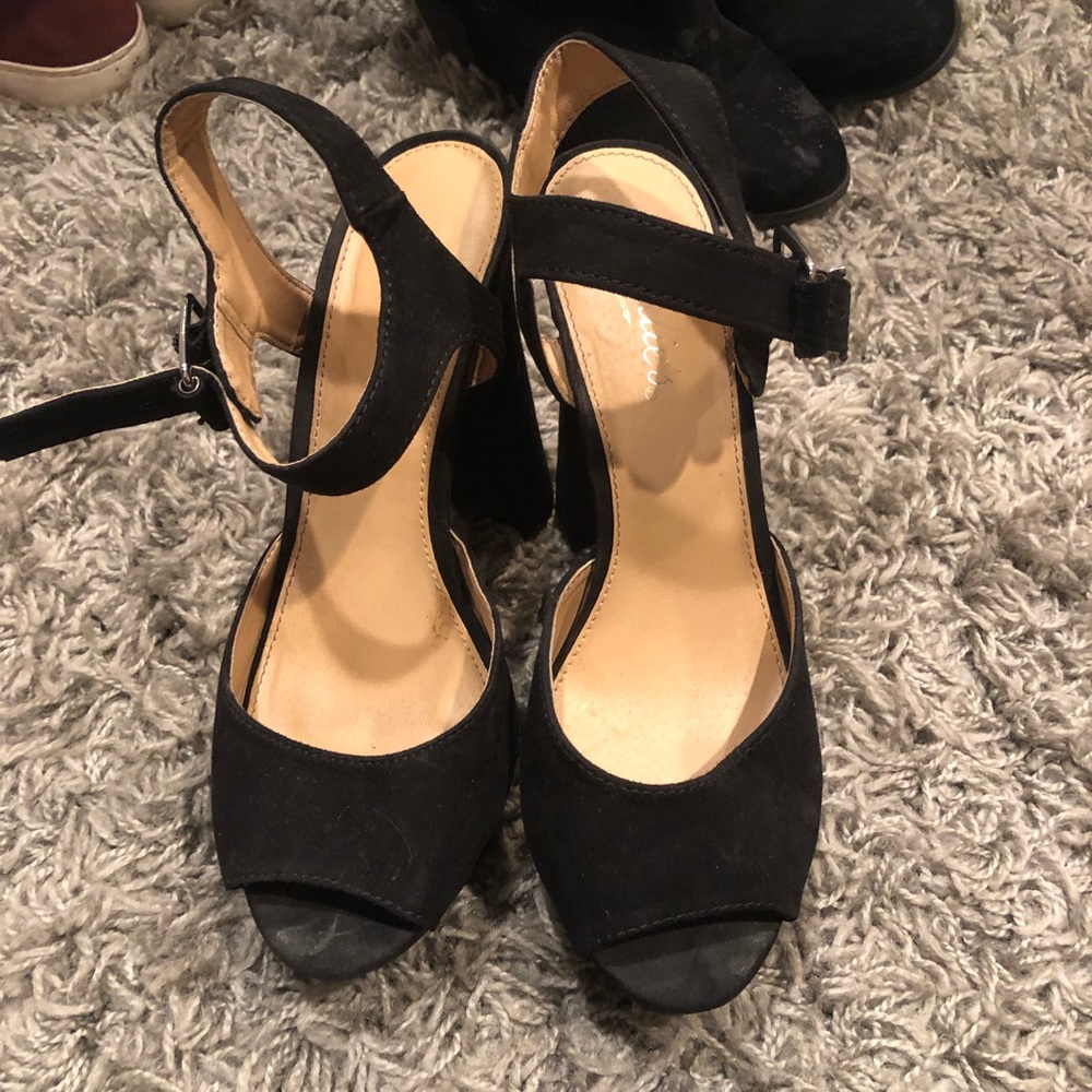 black platform heels